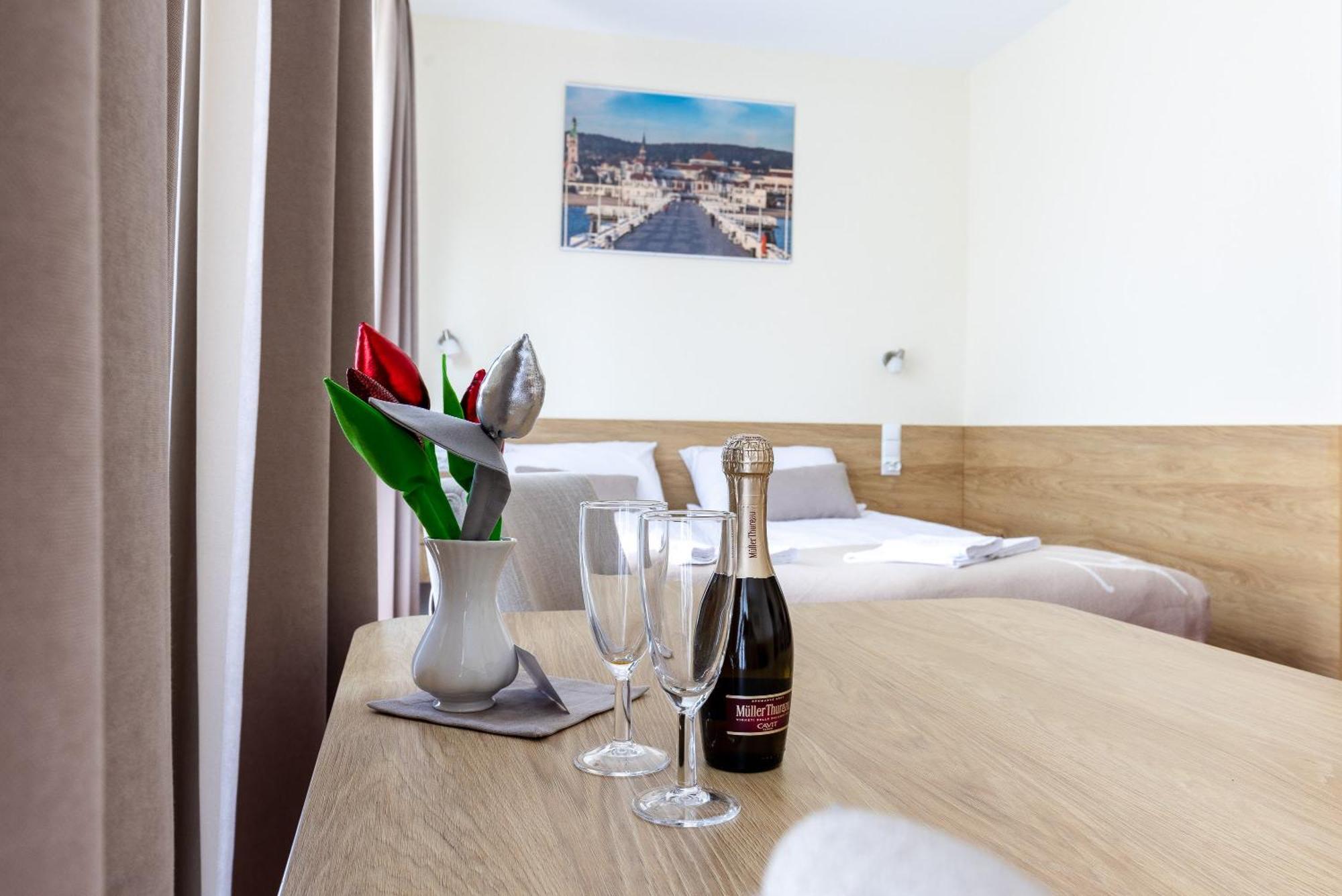 Kiwi Sopot Apartments Luaran gambar